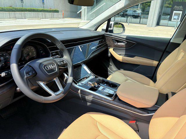 new 2025 Audi Q7 car, priced at $72,741