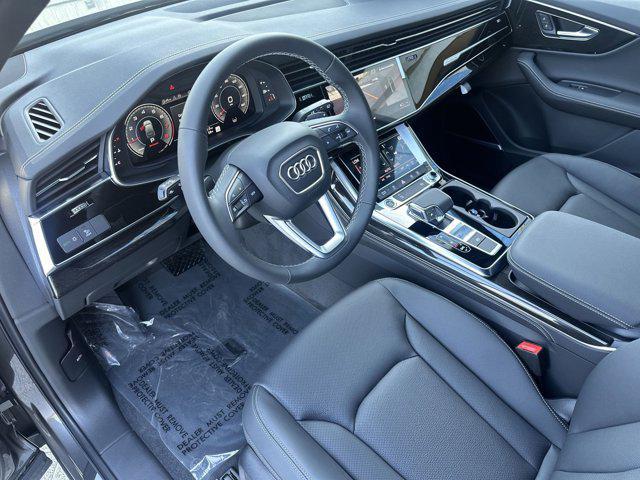 new 2025 Audi Q7 car, priced at $67,703