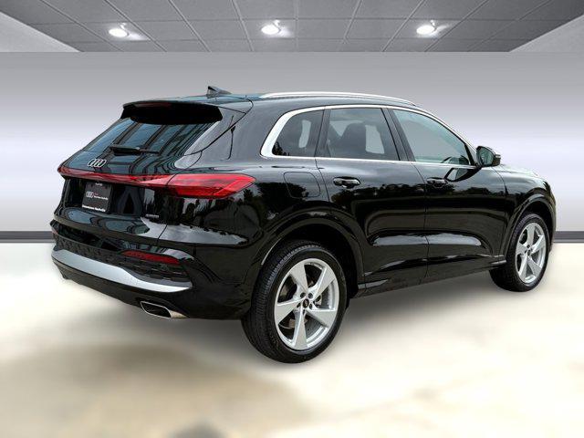 new 2025 Audi Q5 car, priced at $61,300