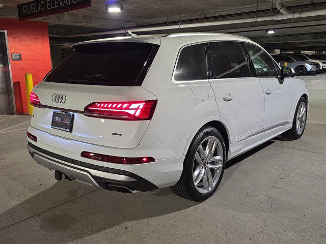 new 2025 Audi Q7 car, priced at $71,851