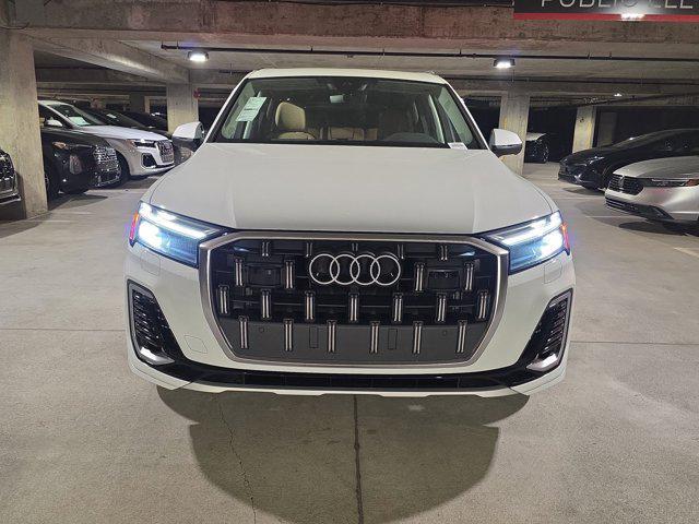 new 2025 Audi Q7 car, priced at $71,851