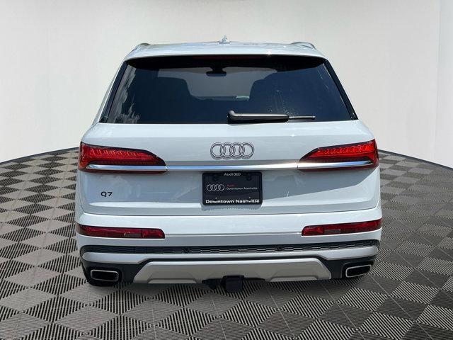 new 2025 Audi Q7 car, priced at $71,373