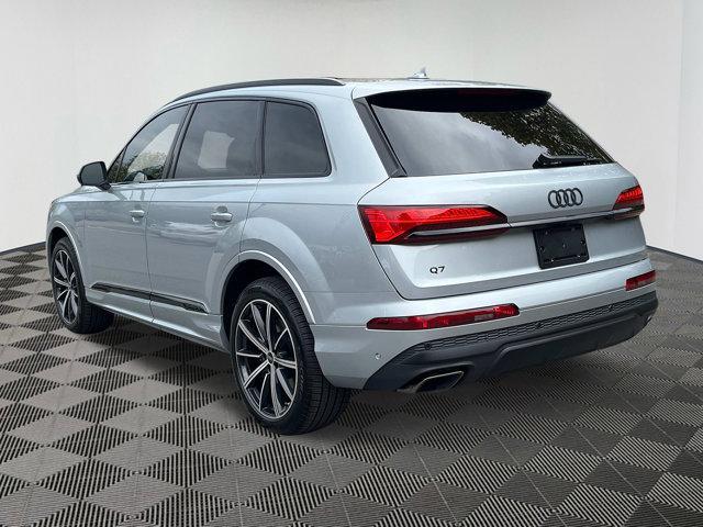 new 2025 Audi Q7 car, priced at $65,961