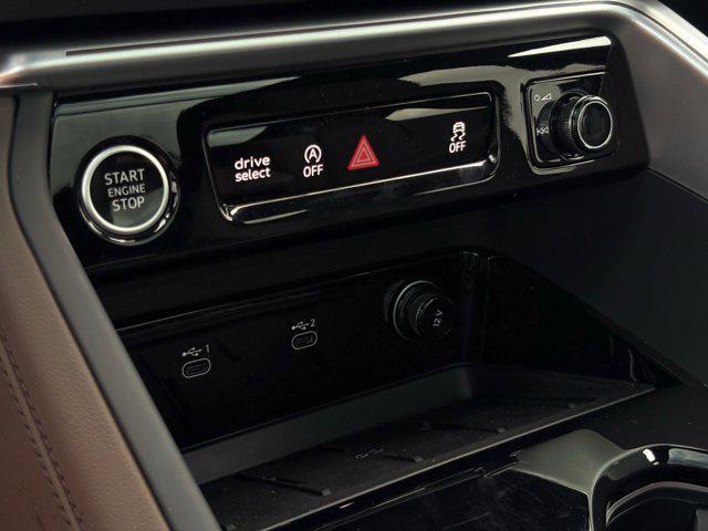 new 2025 Audi Q5 car, priced at $60,071