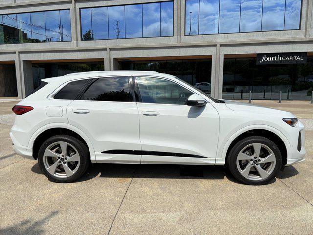 new 2025 Audi Q5 car, priced at $60,071