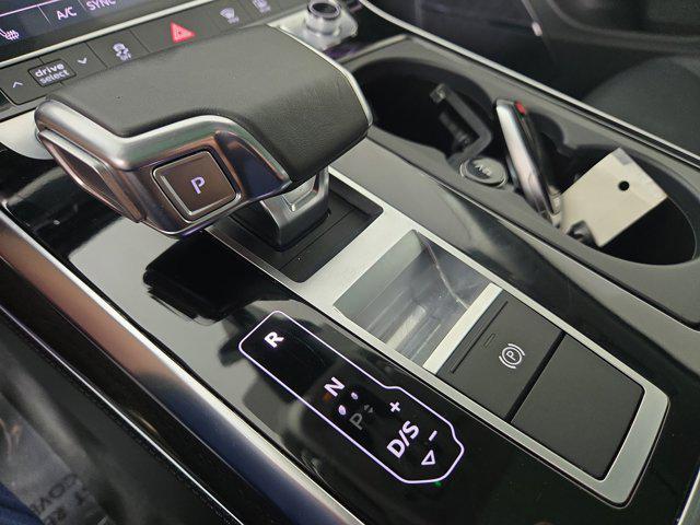 used 2024 Audi Q7 car, priced at $43,498