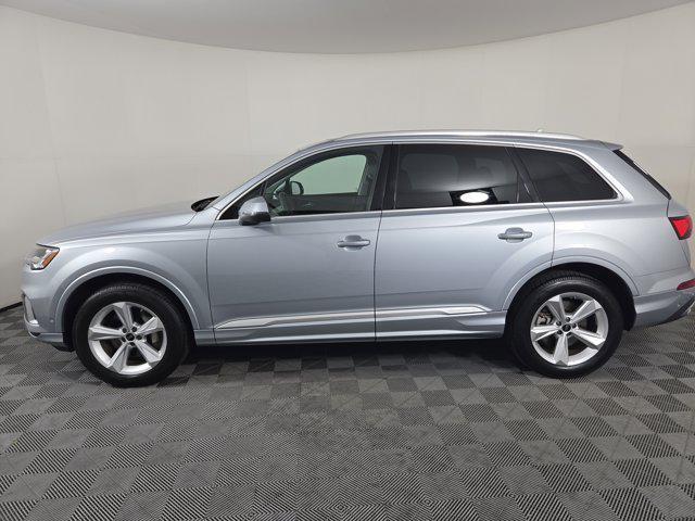 used 2024 Audi Q7 car, priced at $43,498
