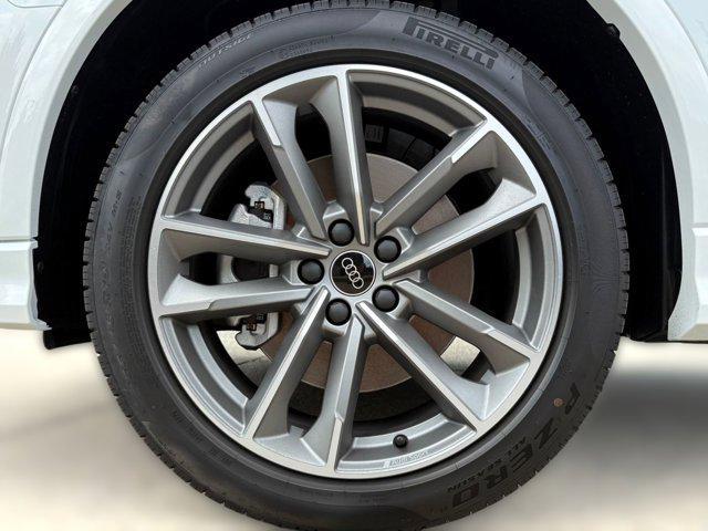 new 2025 Audi Q3 car, priced at $42,322