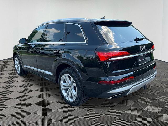 new 2025 Audi Q7 car, priced at $71,372