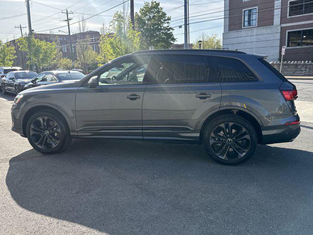 new 2025 Audi Q7 car, priced at $73,861