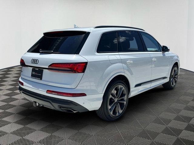 new 2025 Audi Q7 car, priced at $73,133