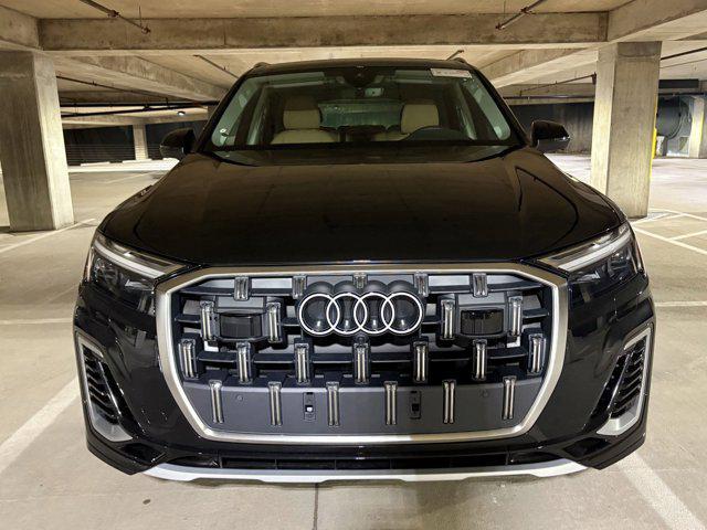 new 2025 Audi Q7 car, priced at $72,391