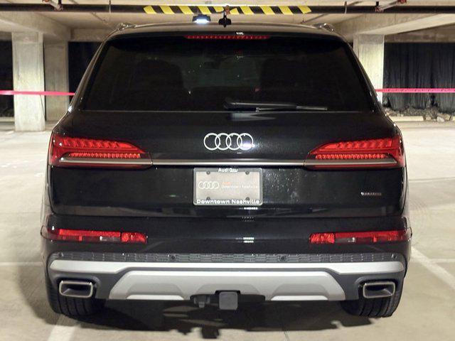 new 2025 Audi Q7 car, priced at $72,391