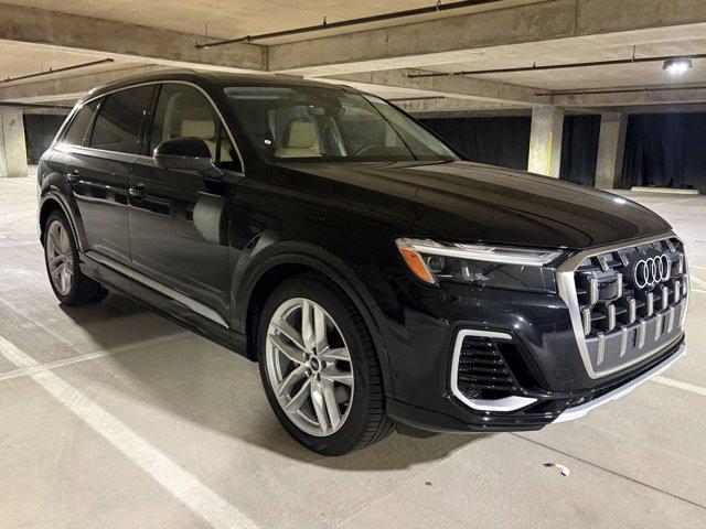 new 2025 Audi Q7 car, priced at $72,391