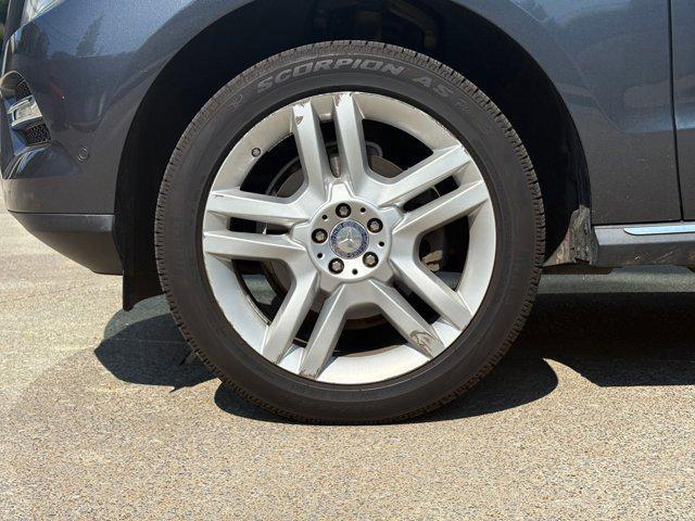 used 2015 Mercedes-Benz M-Class car, priced at $13,999