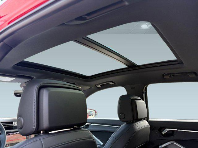 new 2025 Audi Q3 car, priced at $43,631