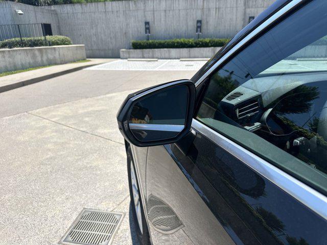 new 2025 Audi Q3 car, priced at $43,172