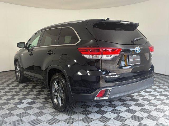 used 2018 Toyota Highlander Hybrid car, priced at $24,999
