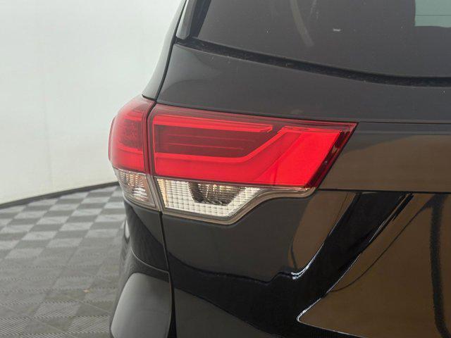 used 2018 Toyota Highlander Hybrid car, priced at $24,999