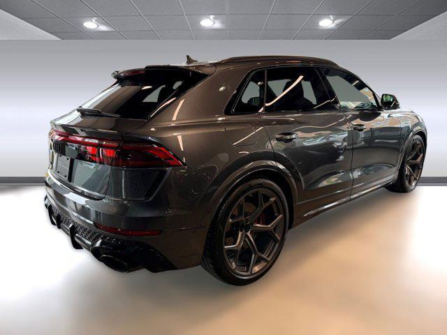 new 2026 Audi RS Q8 car, priced at $151,640