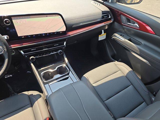 new 2025 Chevrolet Traverse car, priced at $49,970