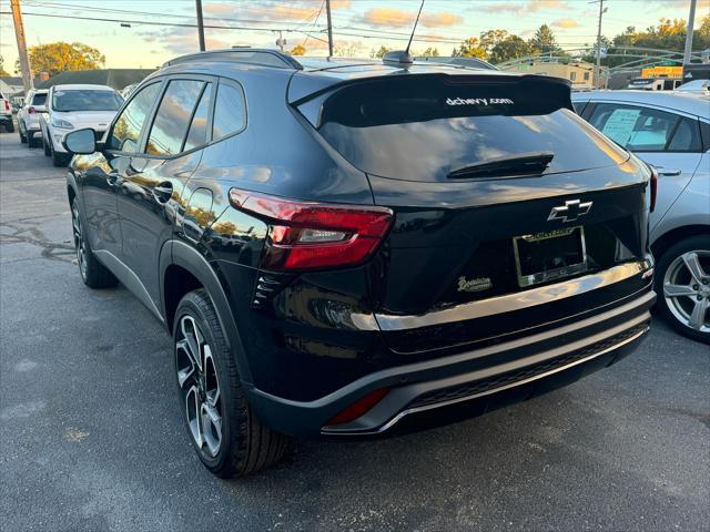 new 2025 Chevrolet Trax car, priced at $26,190