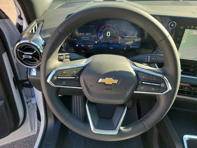 new 2026 Chevrolet Equinox car, priced at $32,495