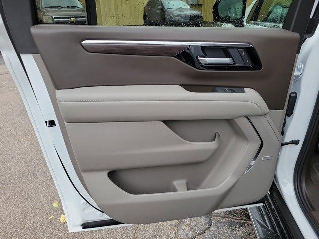 new 2026 Chevrolet Suburban car, priced at $75,310