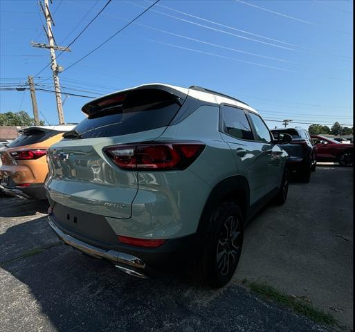 new 2025 Chevrolet TrailBlazer car, priced at $28,495