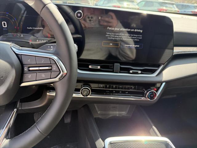 new 2026 Chevrolet Equinox car, priced at $31,995