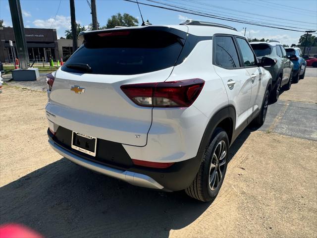 new 2025 Chevrolet TrailBlazer car, priced at $28,835