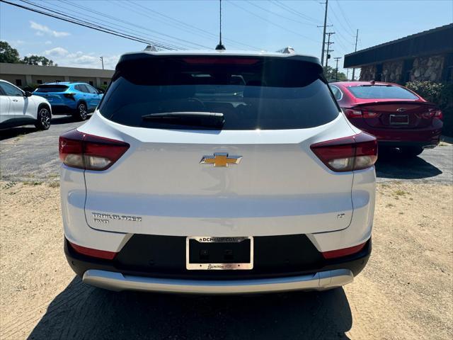 new 2025 Chevrolet TrailBlazer car, priced at $28,835