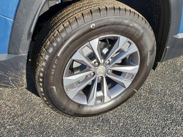 new 2026 Chevrolet Equinox car, priced at $32,495
