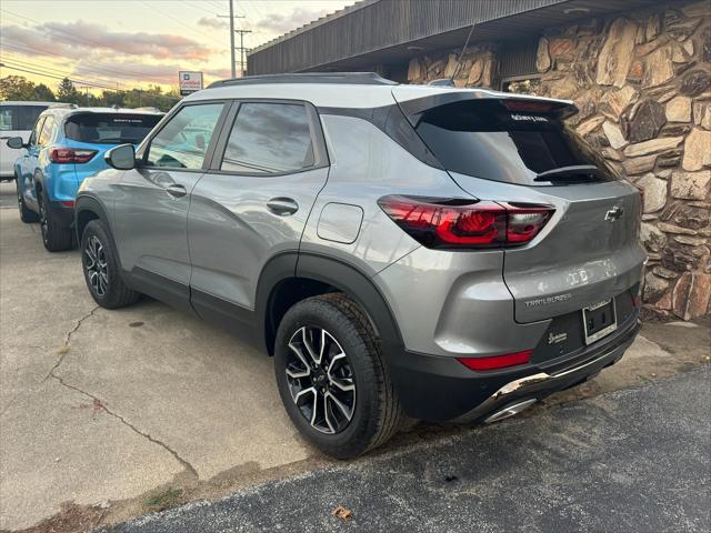 new 2025 Chevrolet TrailBlazer car, priced at $29,390