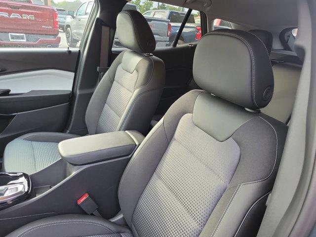 new 2025 Chevrolet Trax car, priced at $24,690
