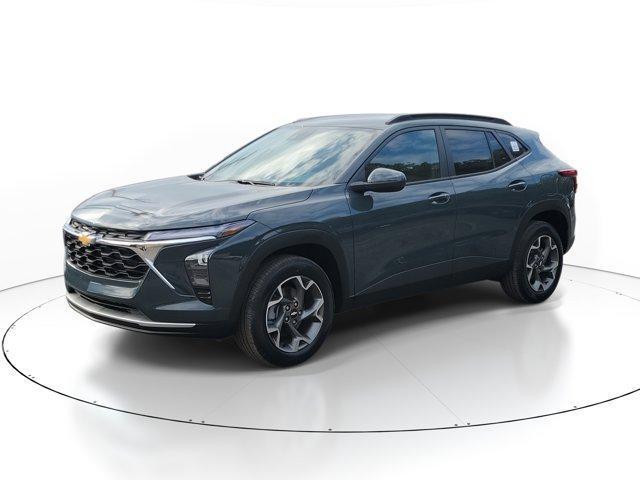 new 2025 Chevrolet Trax car, priced at $24,690
