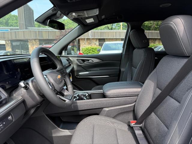 new 2025 Chevrolet Traverse car, priced at $42,695