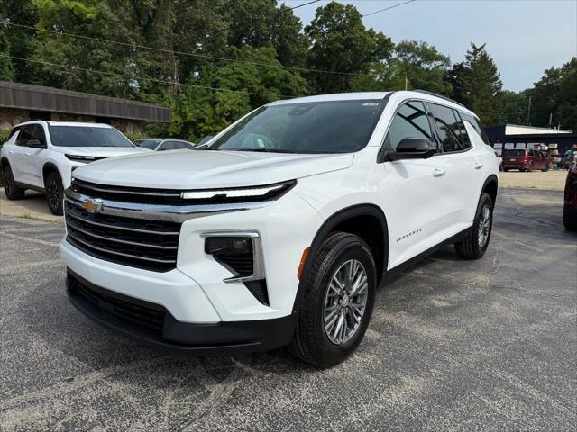 new 2025 Chevrolet Traverse car, priced at $42,695