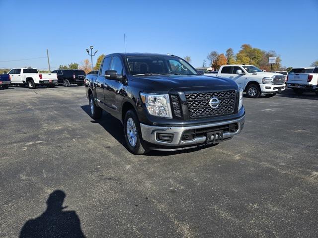 used 2019 Nissan Titan car, priced at $29,191