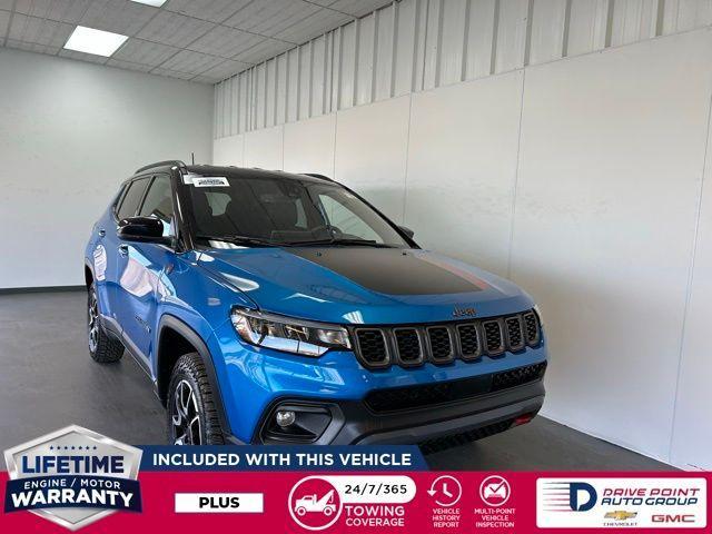 used 2025 Jeep Compass car, priced at $24,270