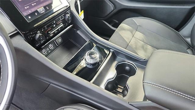 new 2025 Jeep Grand Cherokee car, priced at $34,730