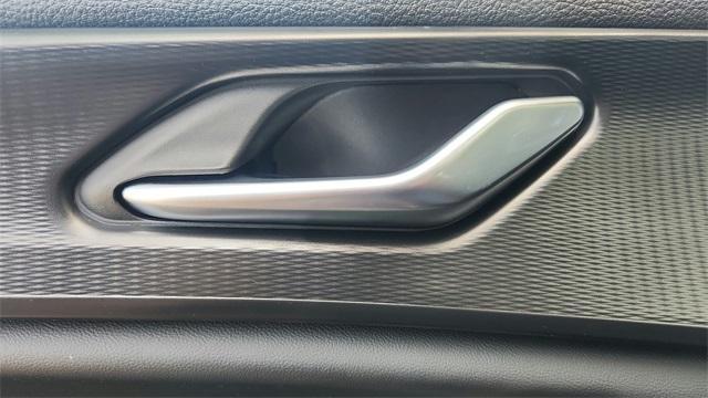 new 2025 Jeep Grand Cherokee car, priced at $34,730