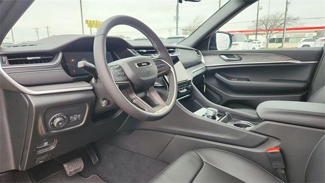 new 2025 Jeep Grand Cherokee L car, priced at $47,329
