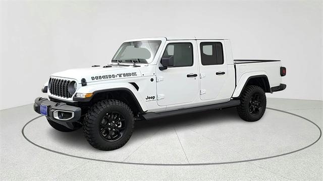 new 2025 Jeep Gladiator car, priced at $43,879