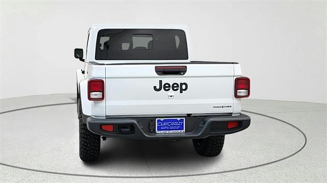 new 2025 Jeep Gladiator car, priced at $43,879