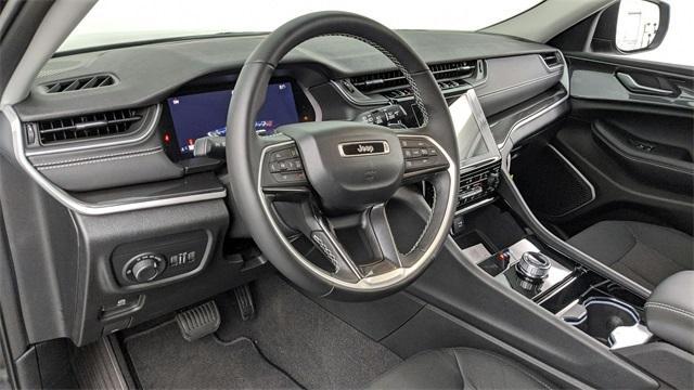 new 2025 Jeep Grand Cherokee L car, priced at $41,125