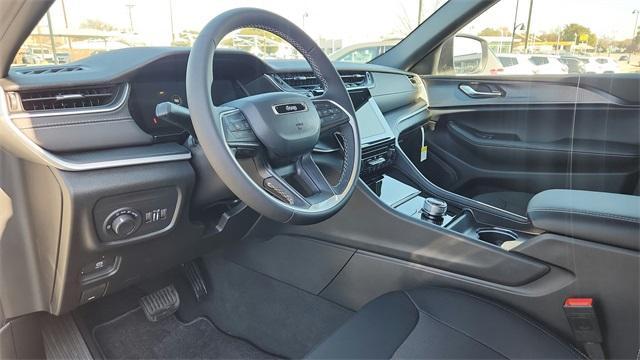 new 2025 Jeep Grand Cherokee L car, priced at $35,289