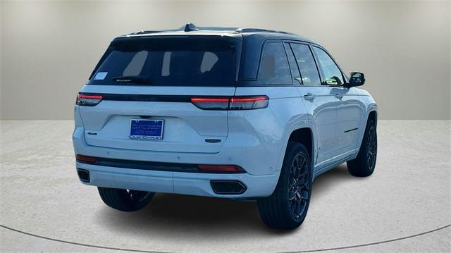 new 2025 Jeep Grand Cherokee car, priced at $56,053