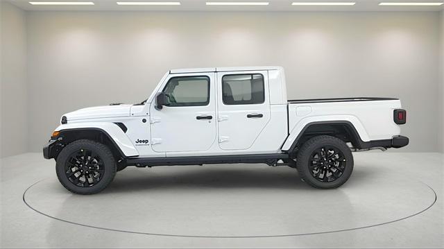 new 2025 Jeep Gladiator car, priced at $41,290