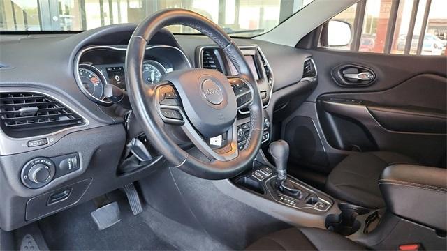 used 2020 Jeep Cherokee car, priced at $17,999